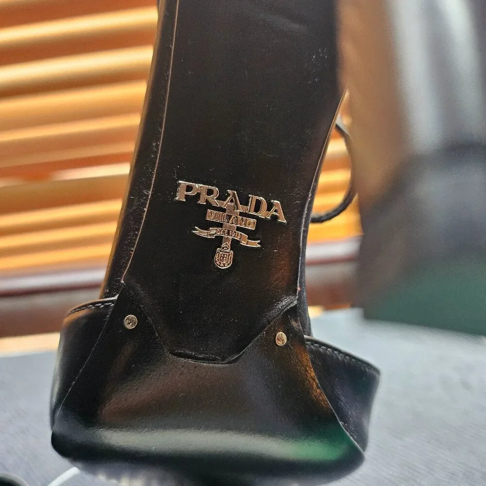 Prada Black Leather Platform Slingback Pumps with Gold Logo - Picture 4 of 6